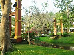 Suan Bua Hotel & Resort