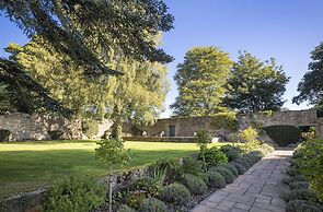 Farlam Hall Hotel & Restaurant