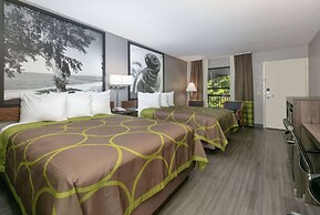 Super 8 by Wyndham Diberville Biloxi Area