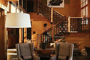 Willows Lodge