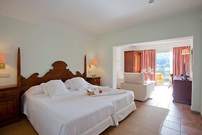 Hotel Cala Sant Vicenç - Adults Only + 16