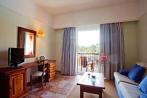 Hotel Cala Sant Vicenç - Adults Only + 16