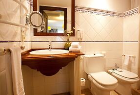 Hotel Cala Sant Vicenç - Adults Only + 16