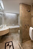 Golden Boutique Hotel Kemayoran