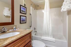 Comfort Inn & Suites Rochelle - DeKalb