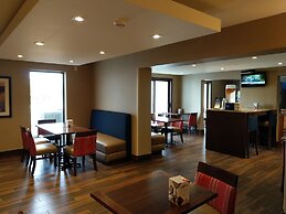 Comfort Inn & Suites Rochelle - DeKalb