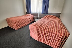 Quality Hotel Robertson Gardens