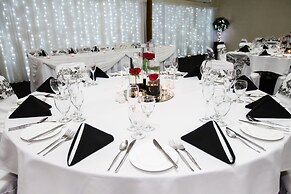 Quality Hotel Robertson Gardens