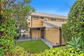 Quality Hotel Robertson Gardens