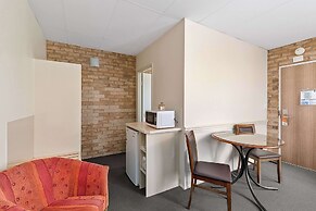 Quality Hotel Robertson Gardens