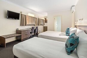 Quality Hotel Robertson Gardens