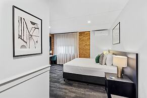 Quality Hotel Robertson Gardens