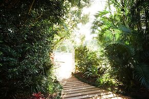 Quality Hotel Robertson Gardens