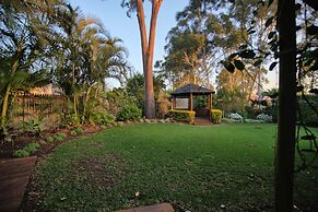 Quality Hotel Robertson Gardens