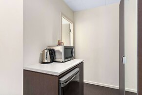 Quality Hotel Robertson Gardens