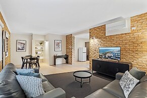 Quality Hotel Robertson Gardens