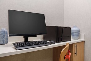 Hyatt Place across from Universal Orlando Resort