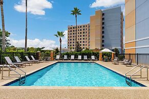 Hyatt Place across from Universal Orlando Resort