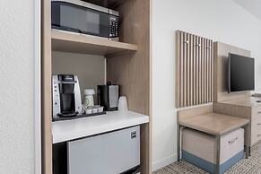 Holiday Inn Resort Pensacola Beach by IHG