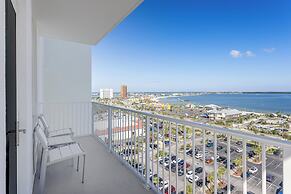 Holiday Inn Resort Pensacola Beach by IHG