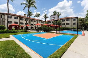 Hawthorn Extended Stay by Wyndham Naples