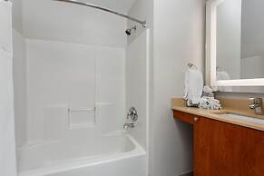 Hawthorn Extended Stay by Wyndham Naples
