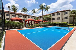 Hawthorn Extended Stay by Wyndham Naples