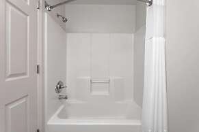 Hawthorn Extended Stay by Wyndham Naples