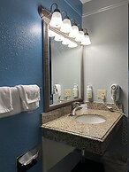 Baymont by Wyndham Litchfield