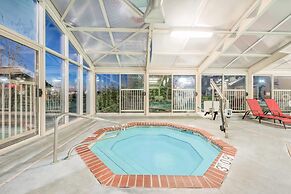 Baymont by Wyndham Litchfield