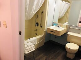 Travelodge by Wyndham Welland