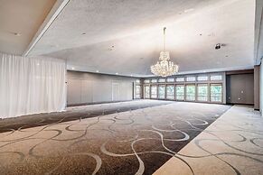 Riverview Inn & Suites, Ascend Hotel Collection