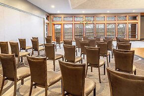 Riverview Inn & Suites, Ascend Hotel Collection
