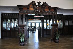 Riverview Inn & Suites, an Ascend Collection Hotel