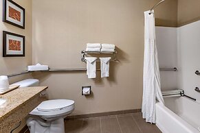 Comfort Suites Linn County
