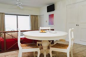 Camino Real Zaashila Huatulco