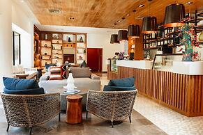 Camino Real Zaashila Huatulco