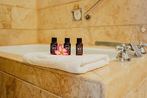 Camino Real Zaashila Huatulco