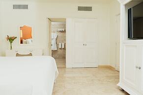 Camino Real Zaashila Huatulco