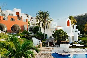 Camino Real Zaashila Huatulco