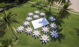 Camino Real Zaashila Huatulco