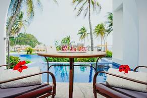 Camino Real Zaashila Huatulco