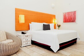 Camino Real Zaashila Huatulco