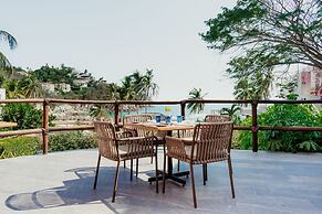 Camino Real Zaashila Huatulco