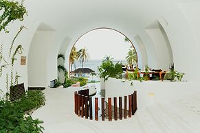 Camino Real Zaashila Huatulco