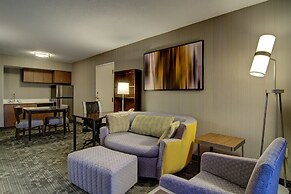 Courtyard by Marriott Tysons McLean