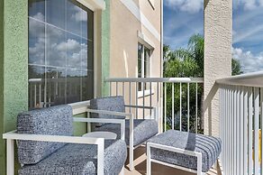 DoubleTree Suites by Hilton Naples