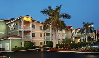 DoubleTree Suites by Hilton Naples