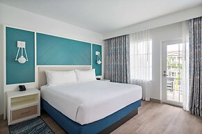 DoubleTree Suites by Hilton Naples