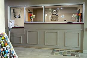 Econo Lodge Near Fort Gregg-Adams I-295